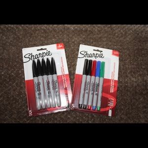 (2) 5ct sharpie markers